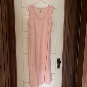 Alexandra Bartlett Pale Pink Embroidered V-Neck Nightgown